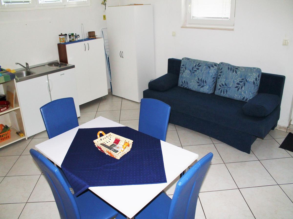 Katija Apartment *
